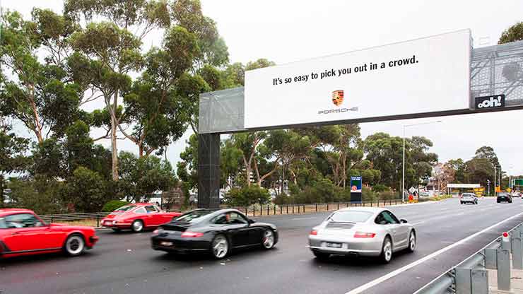 outdoor na Austrália cumprimenta donos de Porsche