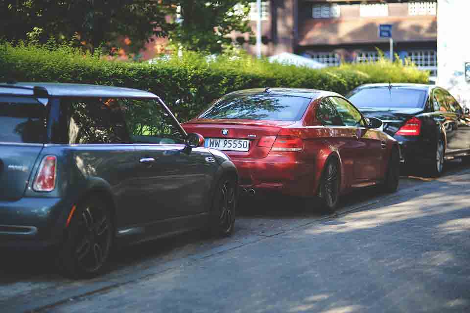 Por que ter um carro com sensor de estacionamento?