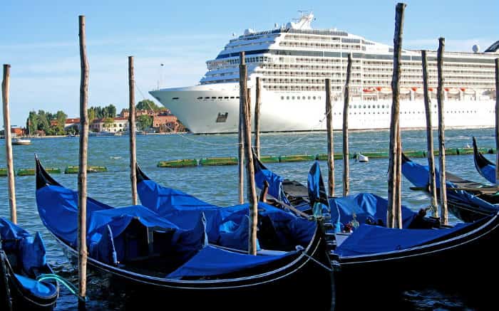 Navio em Veneza para ilustrar post sobre viagem de navio para a Europa