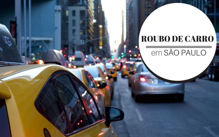 Imagem de uma avenida com diversos carros com a legenda: roubos de carros em São Paulo