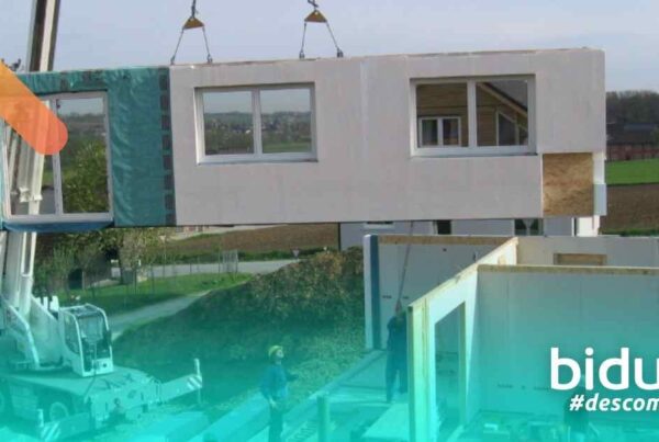 seguro de casa pré-fabricada terreno com duas casas